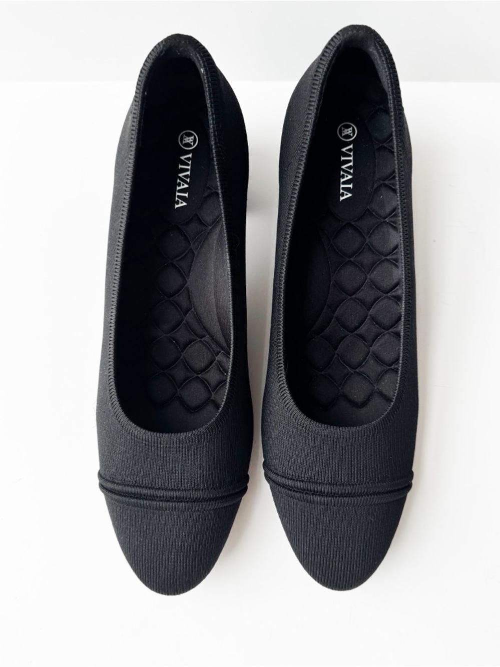 Vivaia Julie Pro Almond-Toe Chunky Heels in Black | 43 - Picture 3 of 11